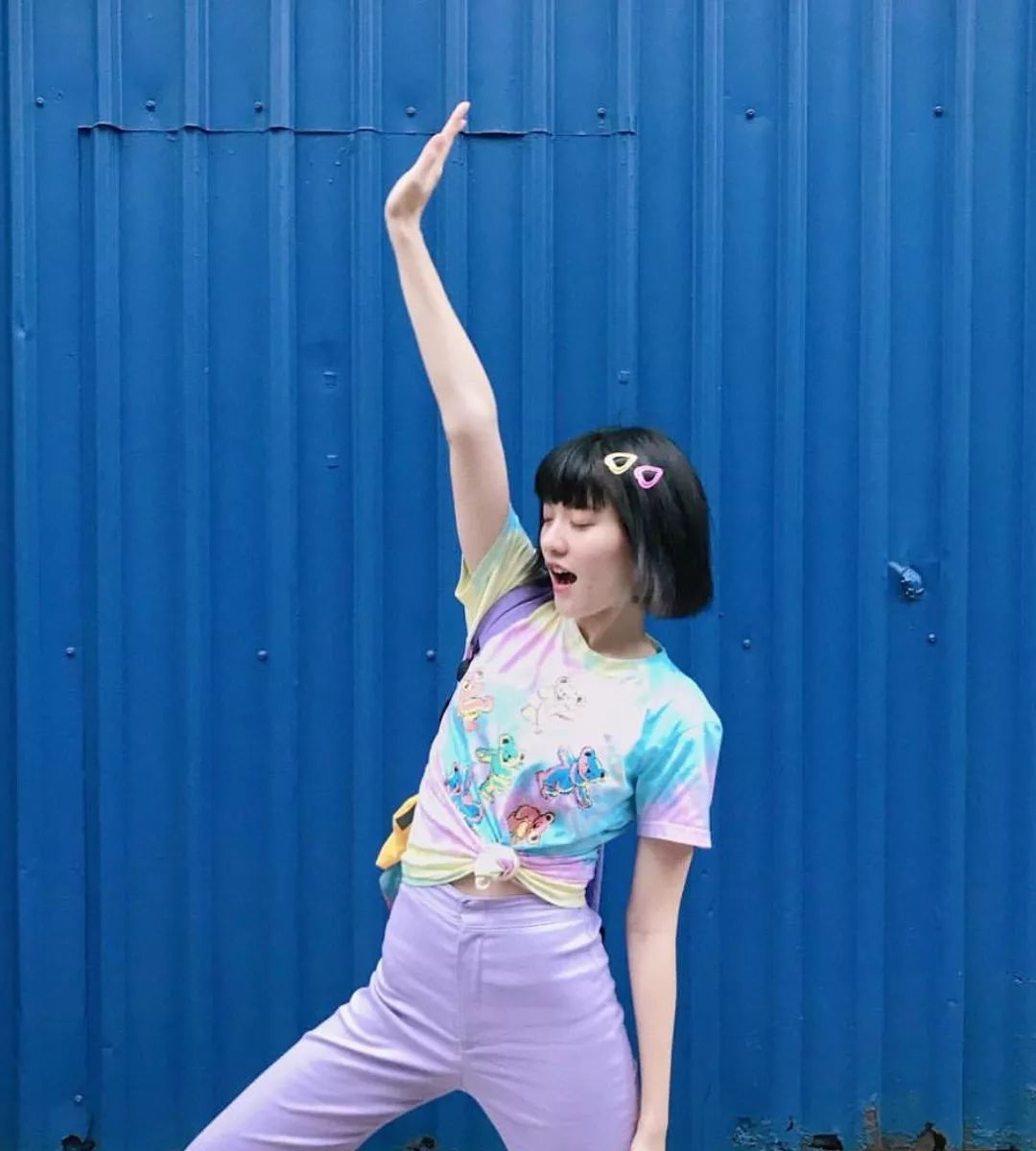 2019年夏季女生搭配“泰式风”穿搭太美了！(图8)