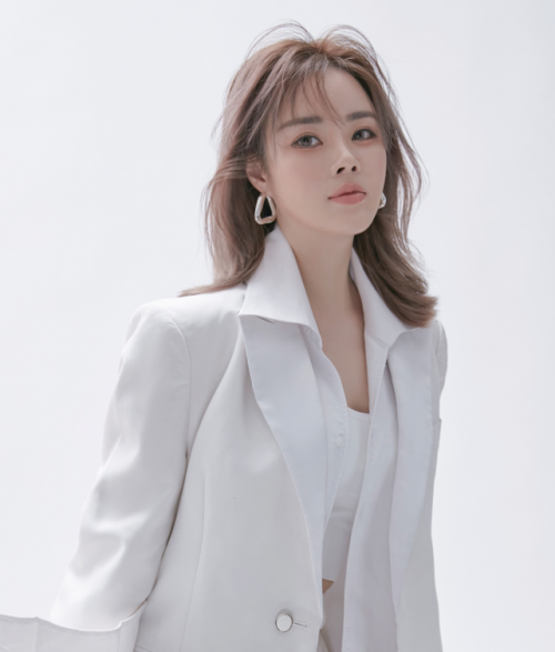 英树品牌创始人何梦蝶接受瑞丽杂志专访畅谈品牌未来发展