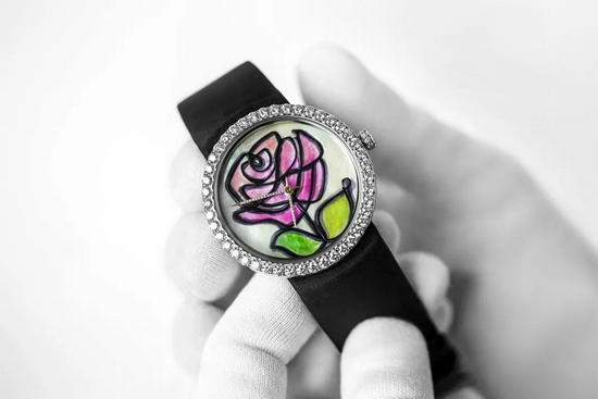 La D De Dior Rose系列全新腕表