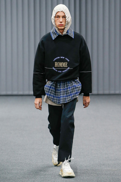 balenciaga(巴黎世家)于巴黎男装周发布2017秋冬男装系列
