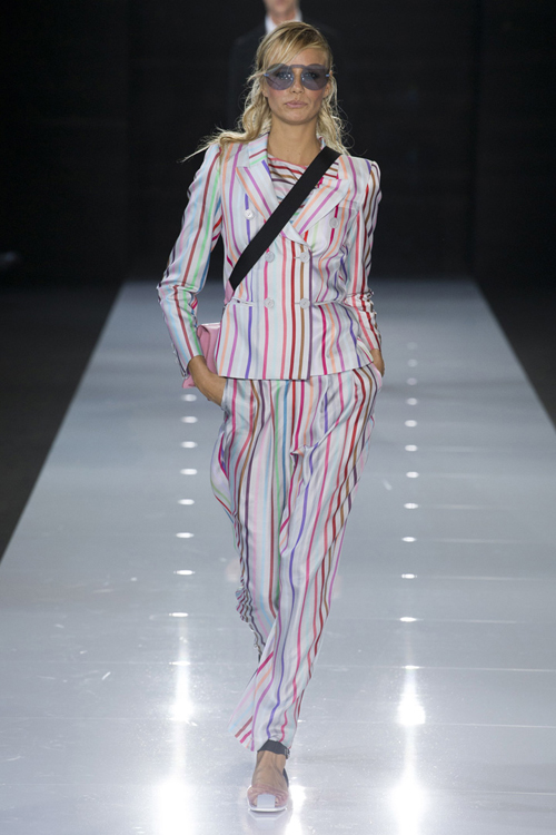 emporio armani 伦敦时装周发布2018春夏系列时装秀