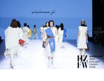 22SS—DAY5丨斜杠女士 - Vivienne Ji 季懿 x ENAXU 伊奈秀2021 A/W fashion show