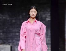 中国国际时装周| Lynn Gong・龚琳 2023春夏系列