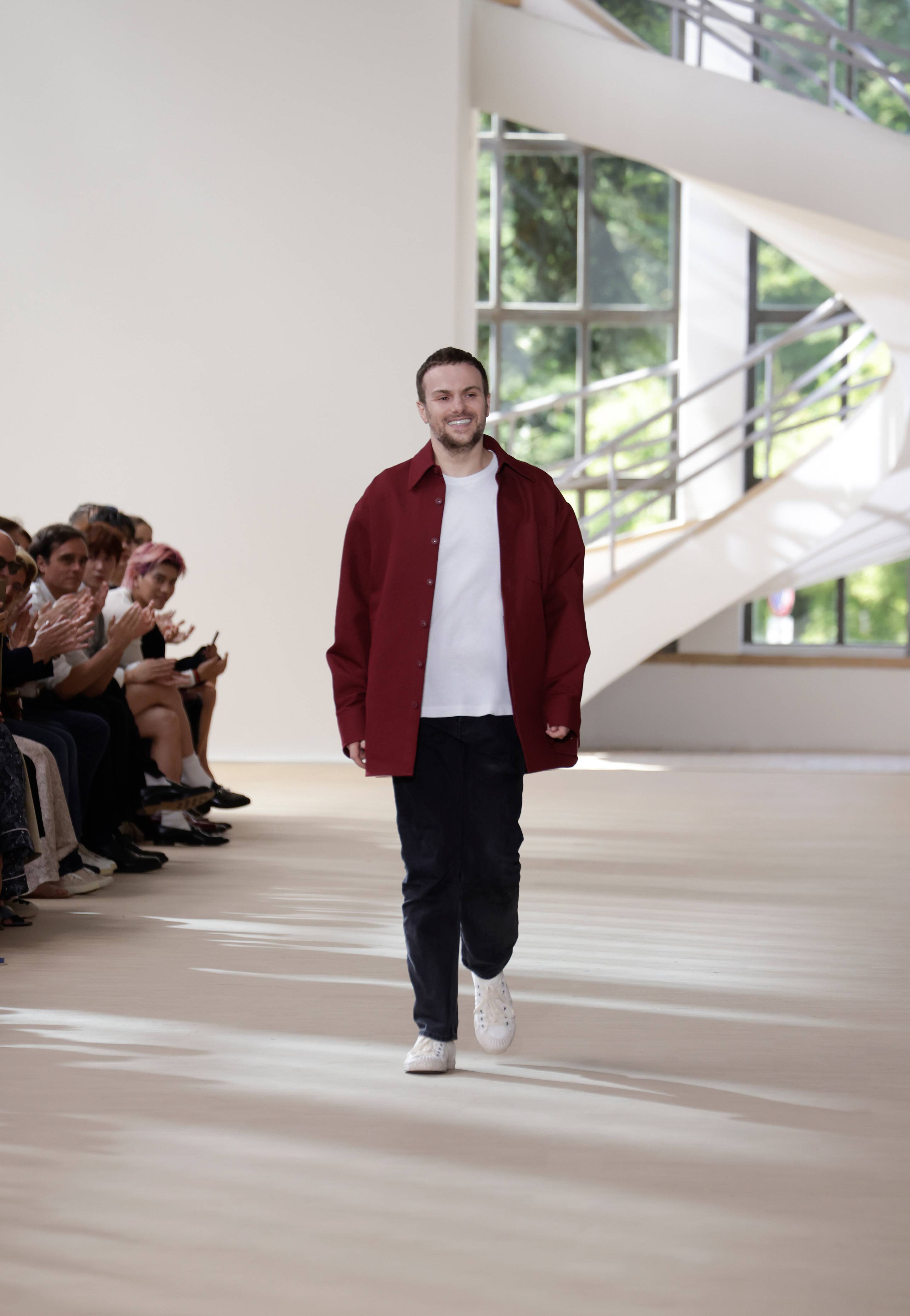 古驰2025春夏男装秀