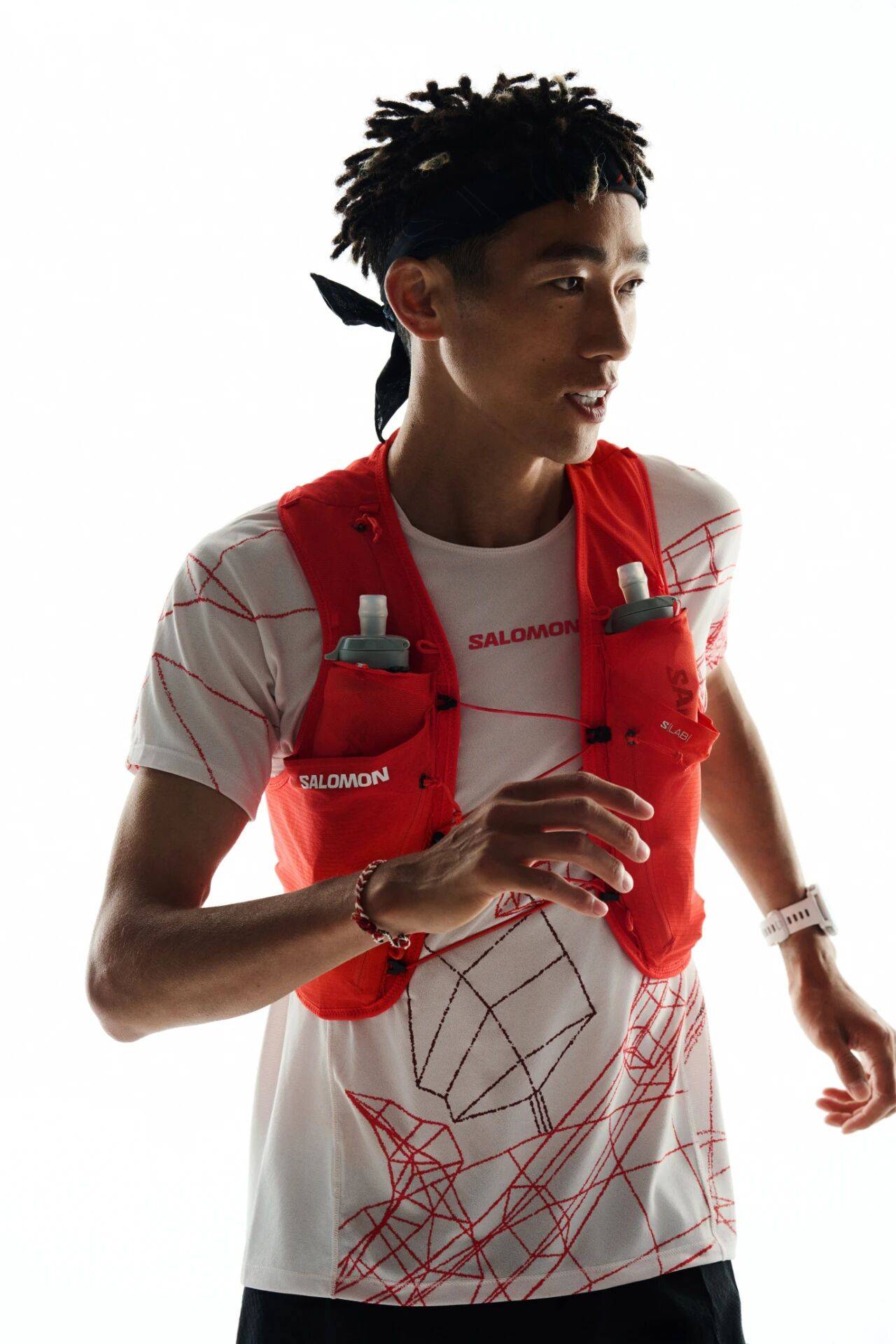 ԽҰ�ܵĻƽ�ʱ����˭��������δ���� 