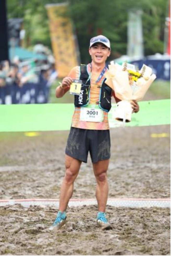 2026莫干山越野赛by UTMB顺利完赛，HOKA提供多维度支持 