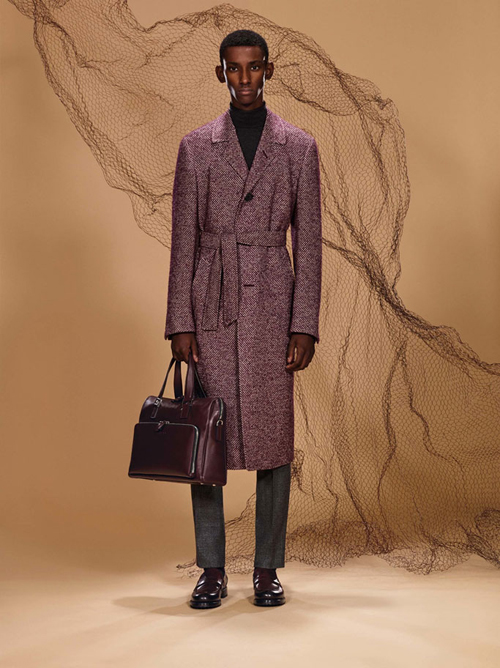 canali康纳利于米兰男装周发布2017秋冬男装系列