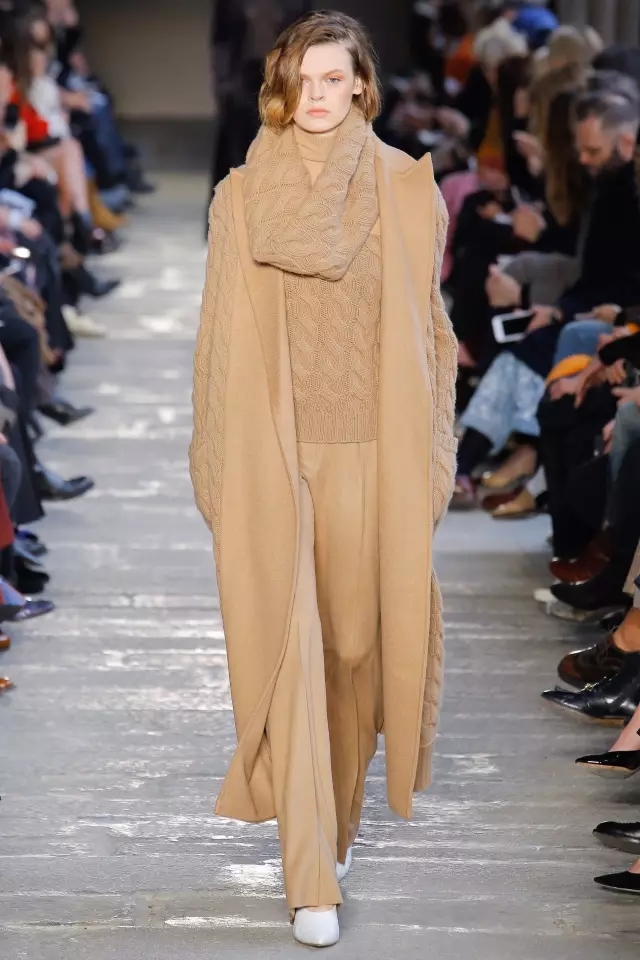max mara 17秋冬系列:冰火交融的北欧风情-服装米兰时装周-服装设计网